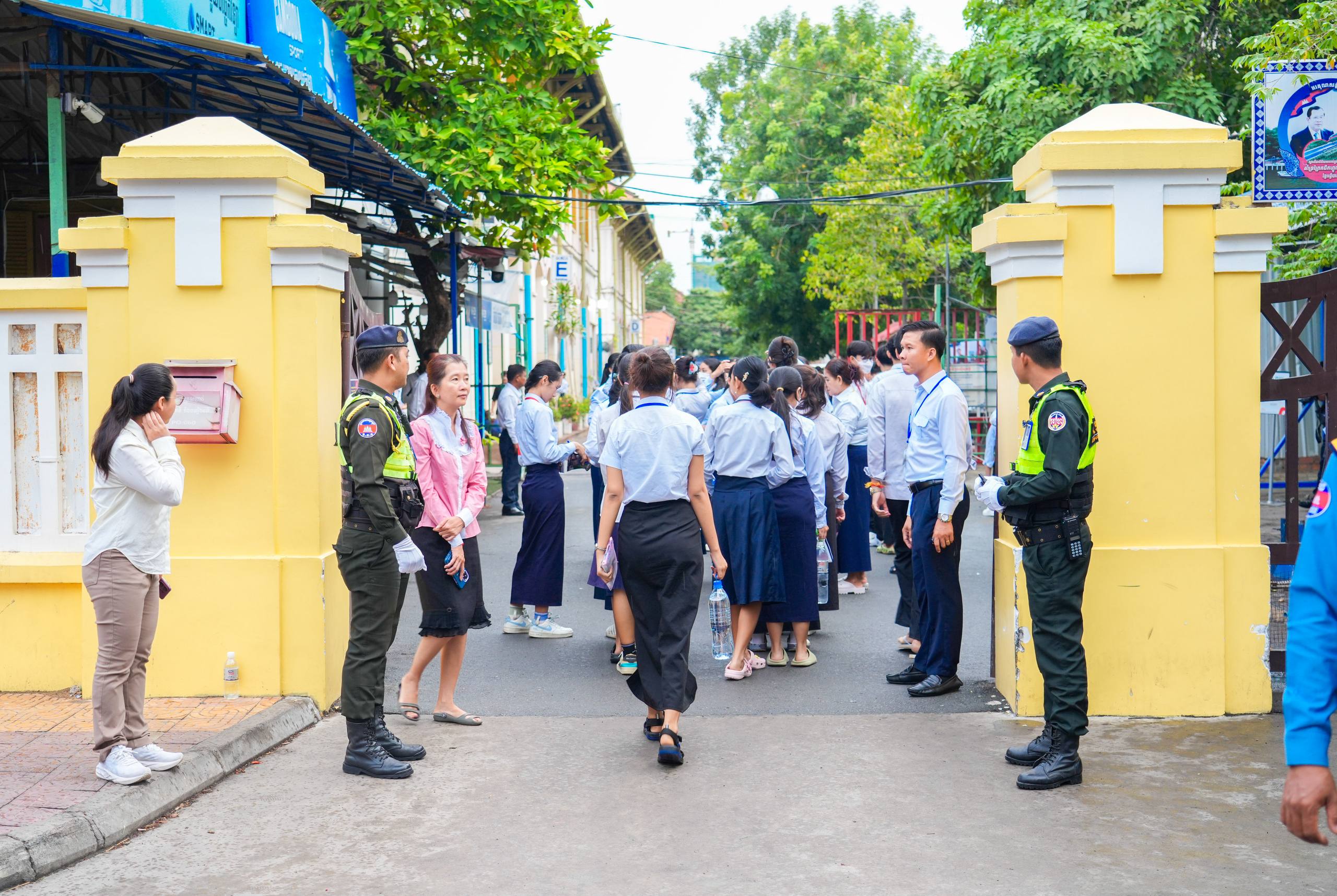 ការចូលរួមនេះមានគោលបំណងធានាឱ្យដំណើរការប្រឡងប្រព្រឹត្តទៅដោយរលូន សុវត្ថិភាព មានសណ្តាប់ធ្នាប់ និងបង្កលក្ខណៈងាយស្រួលដល់បេក្ខជន អាណាព្យាបាល និងអ្នកពាក់ព័ន្ធទាំងអស់។